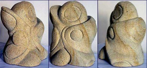 "Laboudha" Sculpture en pierre grès de Coupiac (Sud-Aveyron)